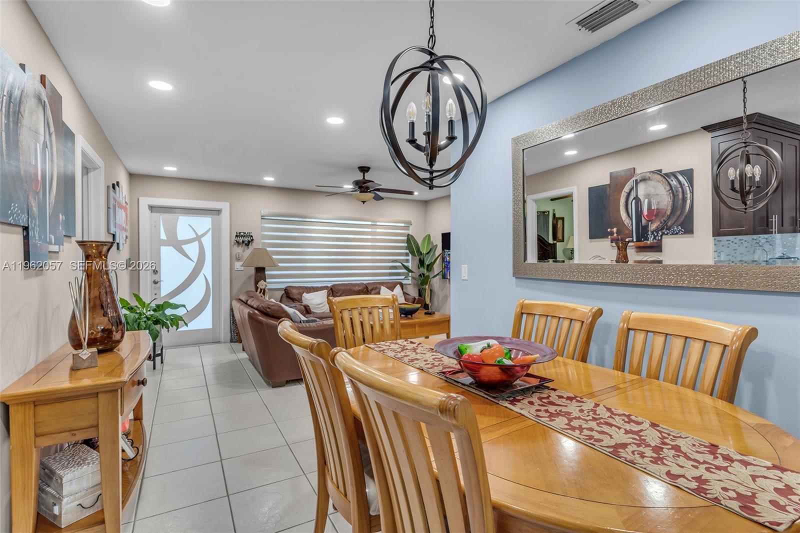 LEE BELL HOMES - Residential