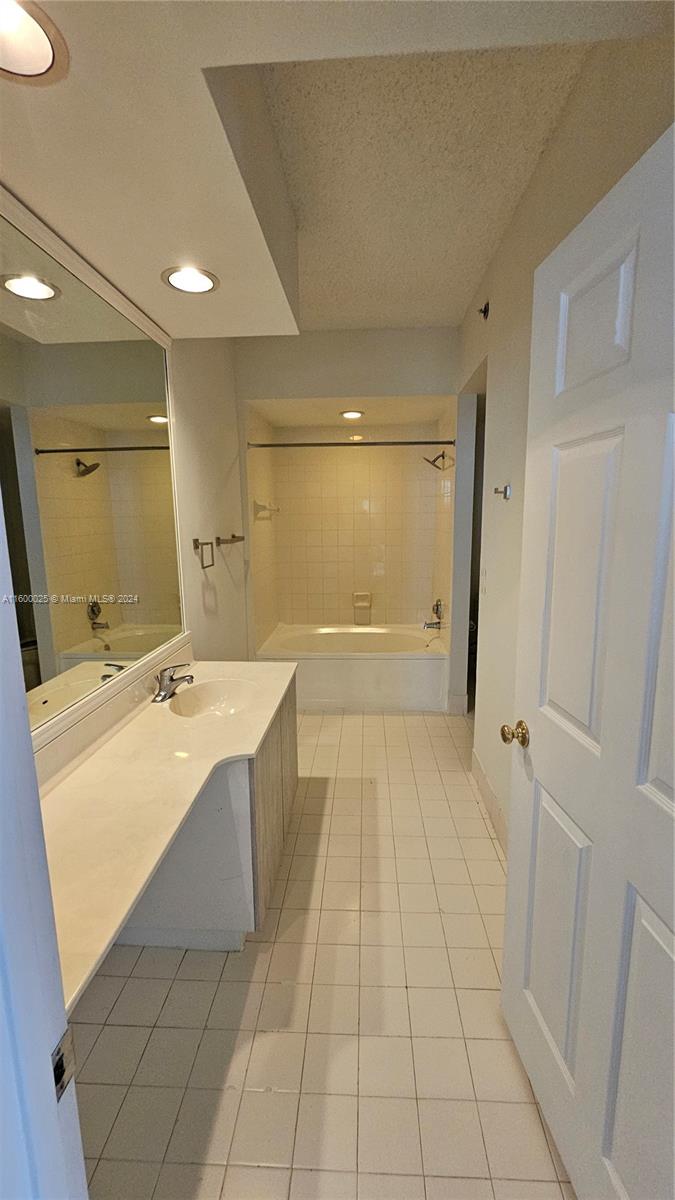 VILLAGE BY THE BAY CONDO - Residential Lease
