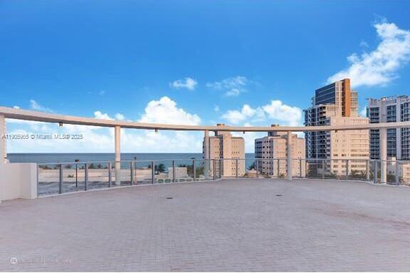 PELORO CONDO - Residential Lease