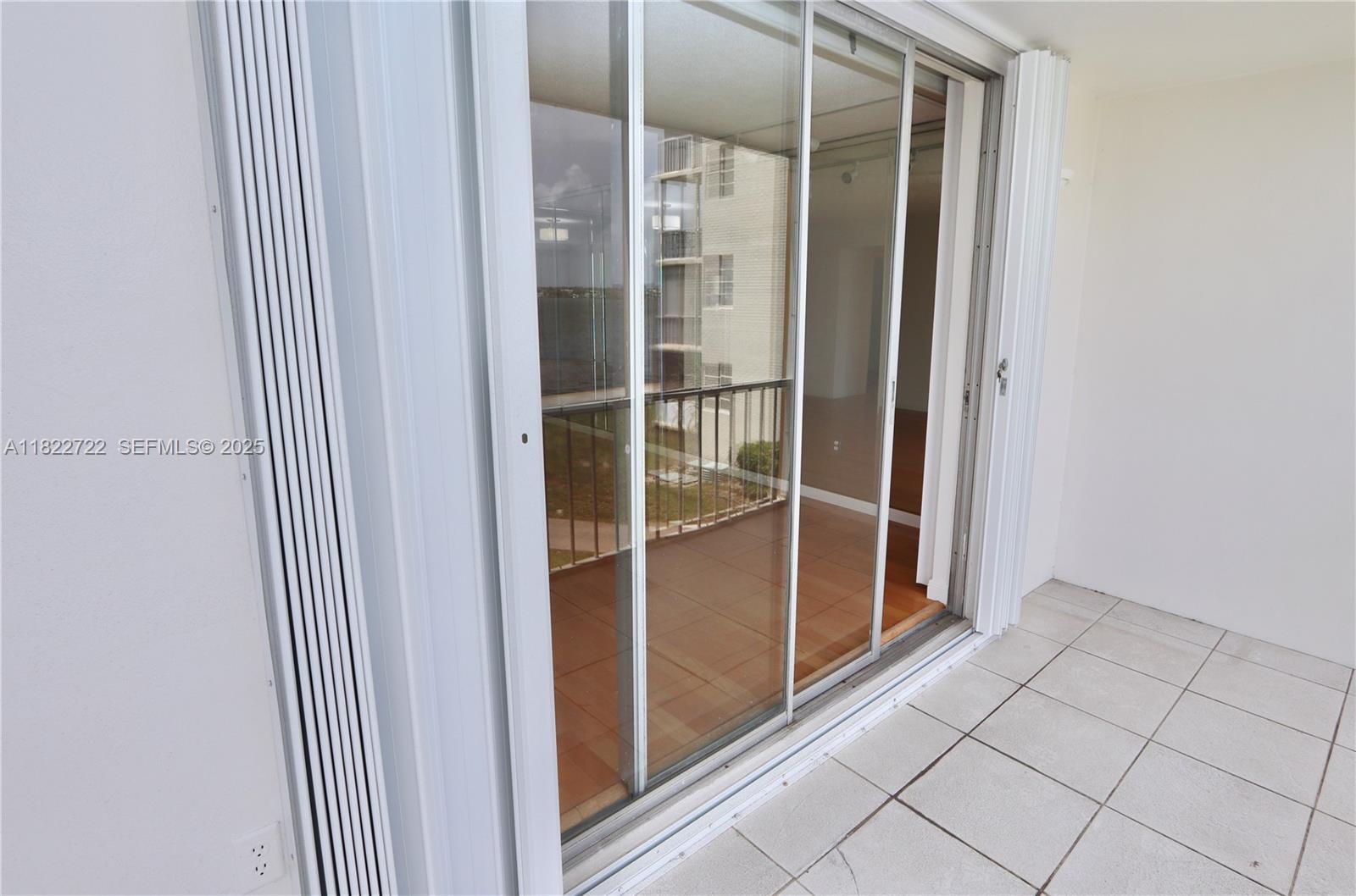 POINT EAST SEC III CONDO - Residential