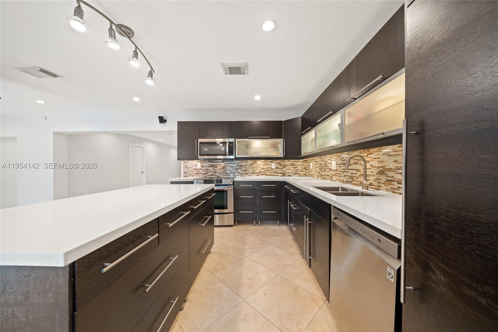 MILLER HGTS SEC 3 - Residential