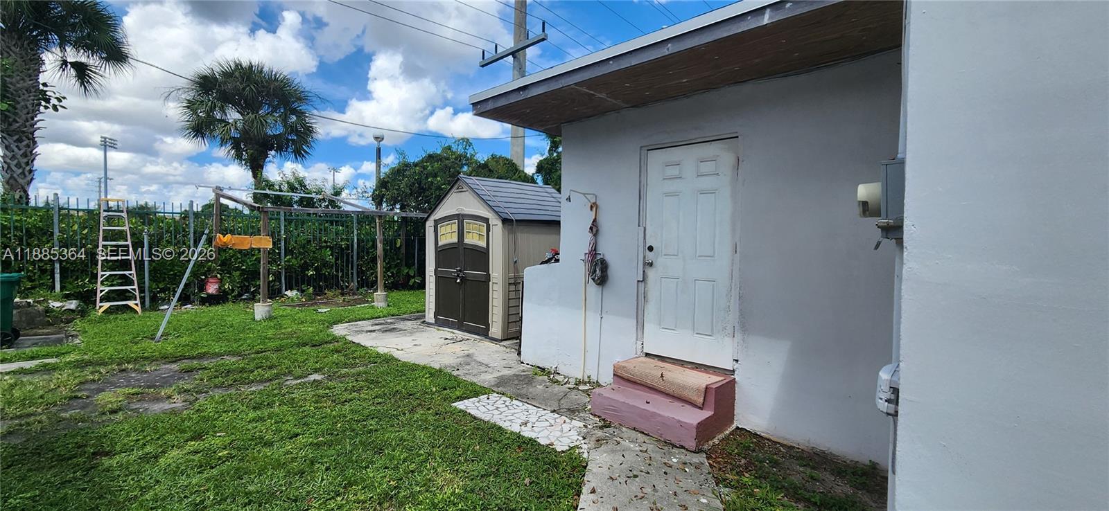 GORDON DALE PK - Residential Income