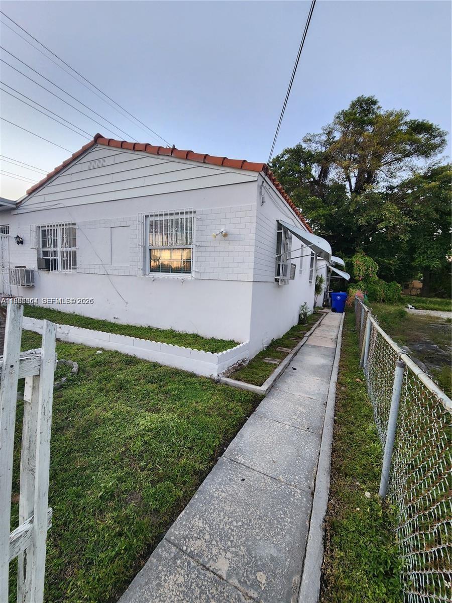 GORDON DALE PK - Residential Income