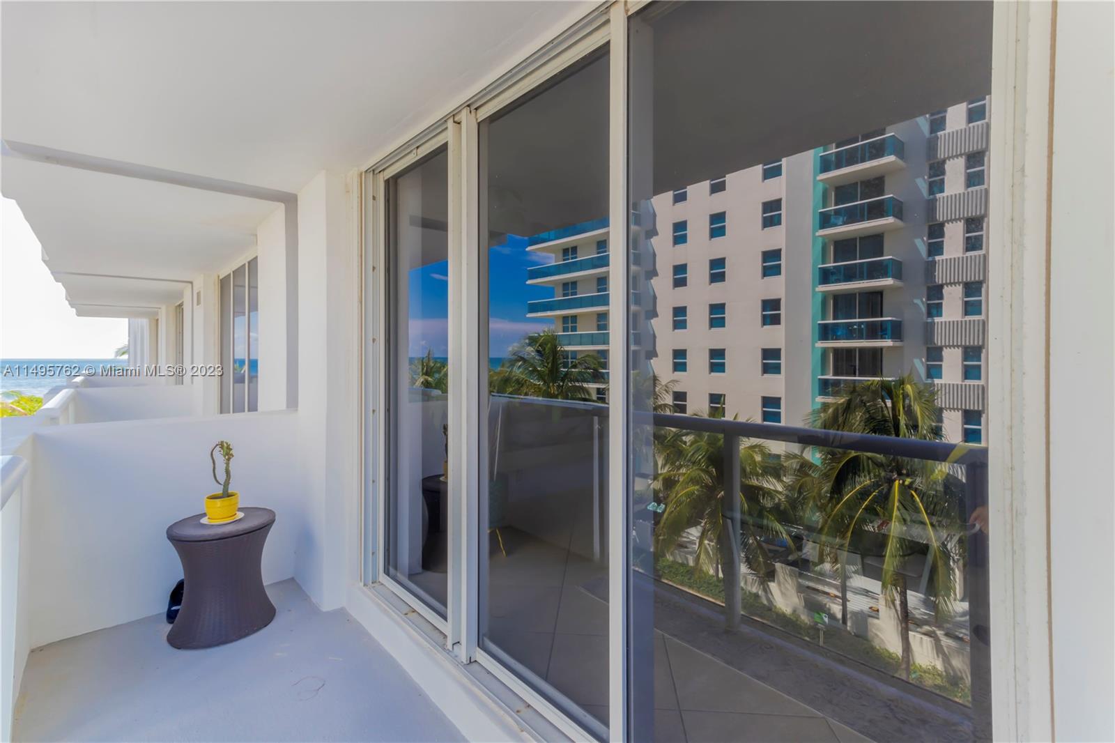 CARLISLE ON THE OCEAN CON - Residential