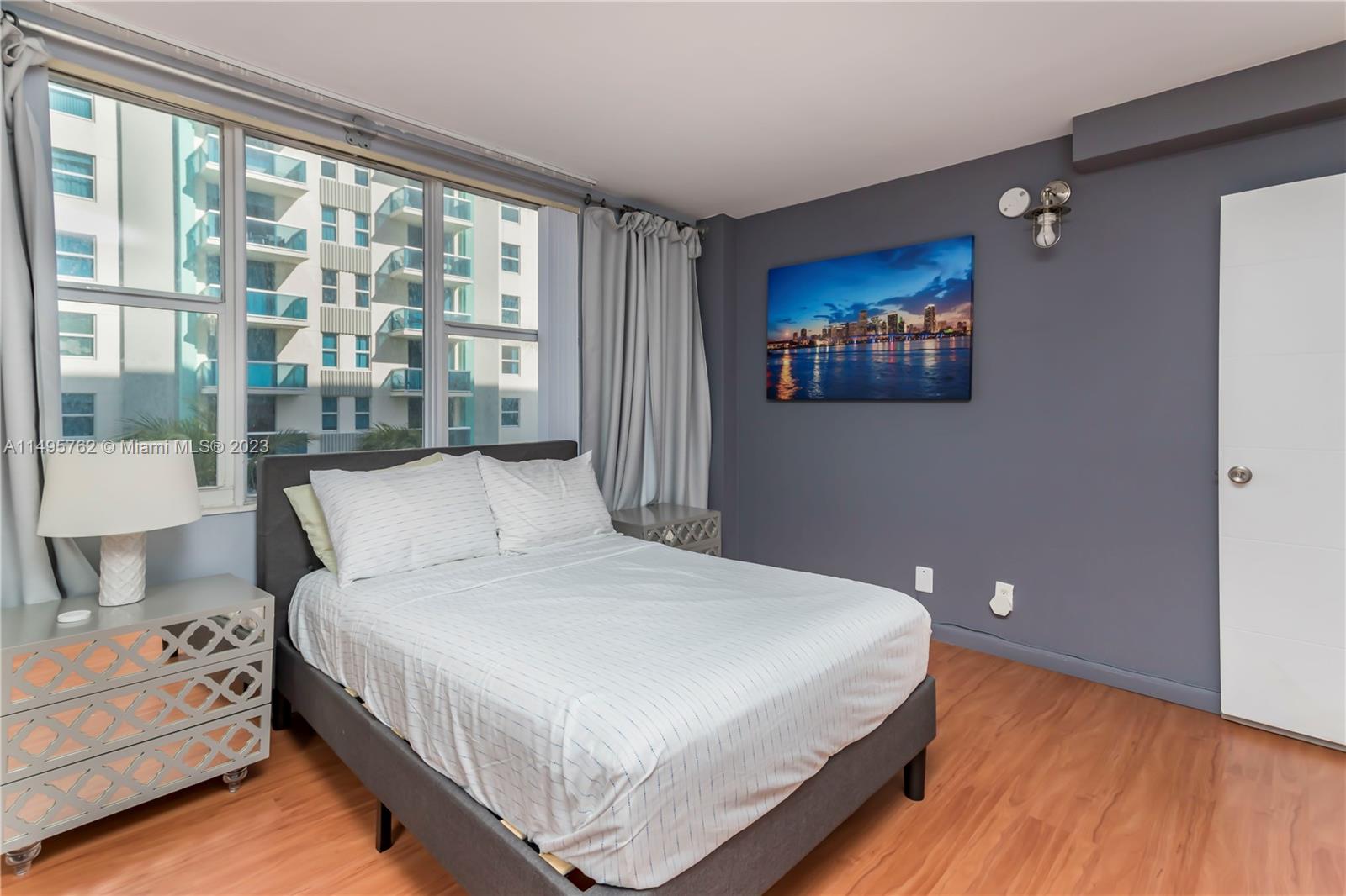 CARLISLE ON THE OCEAN CON - Residential