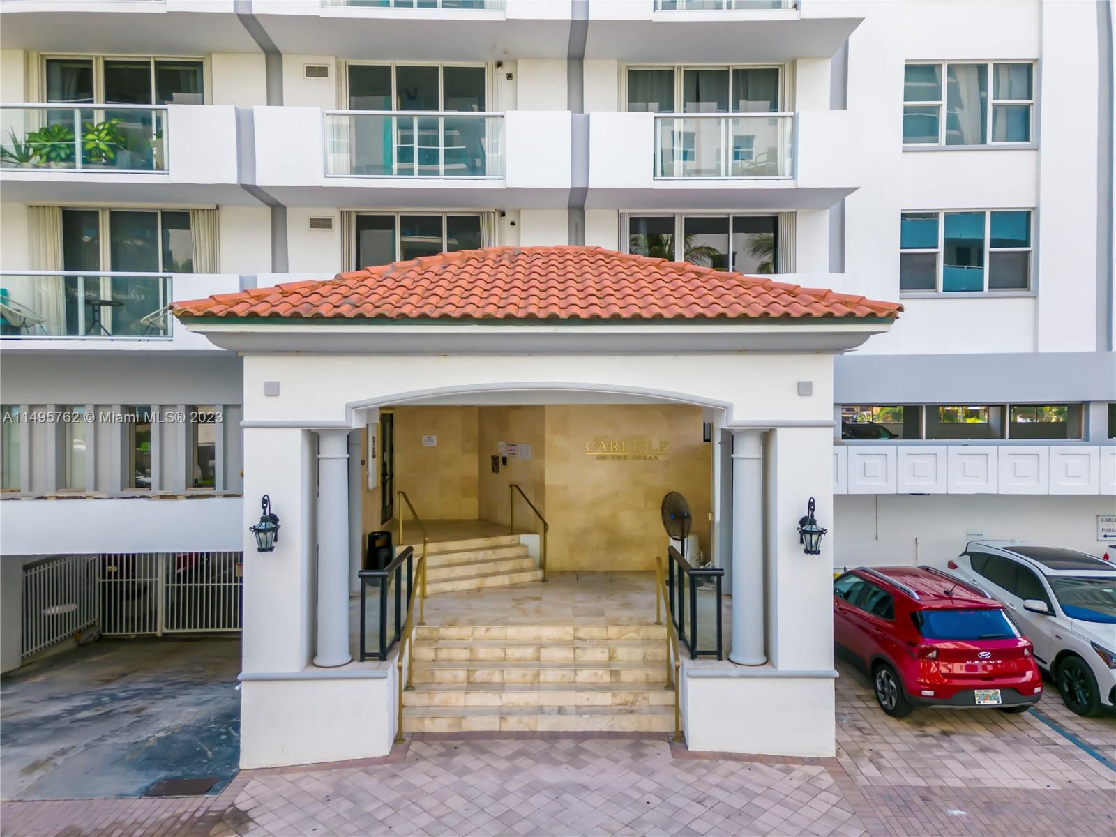 CARLISLE ON THE OCEAN CON - Residential