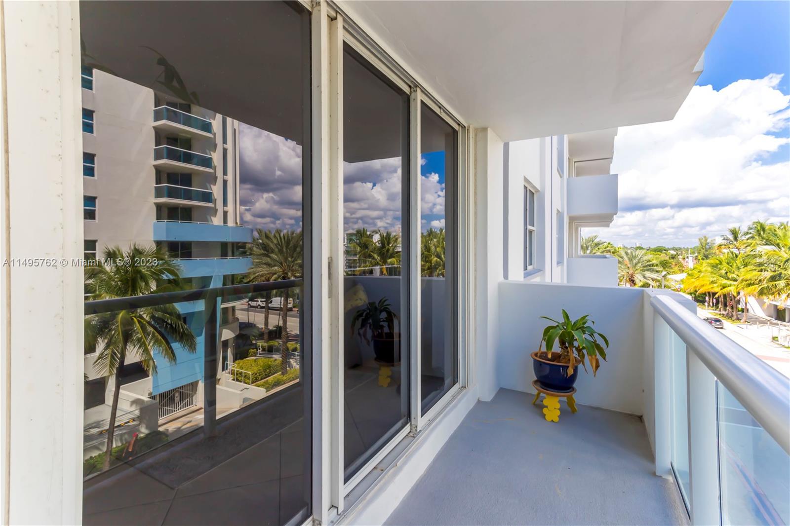 CARLISLE ON THE OCEAN CON - Residential