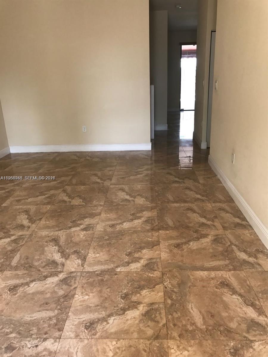 VENETIAN PARC WEST - Residential