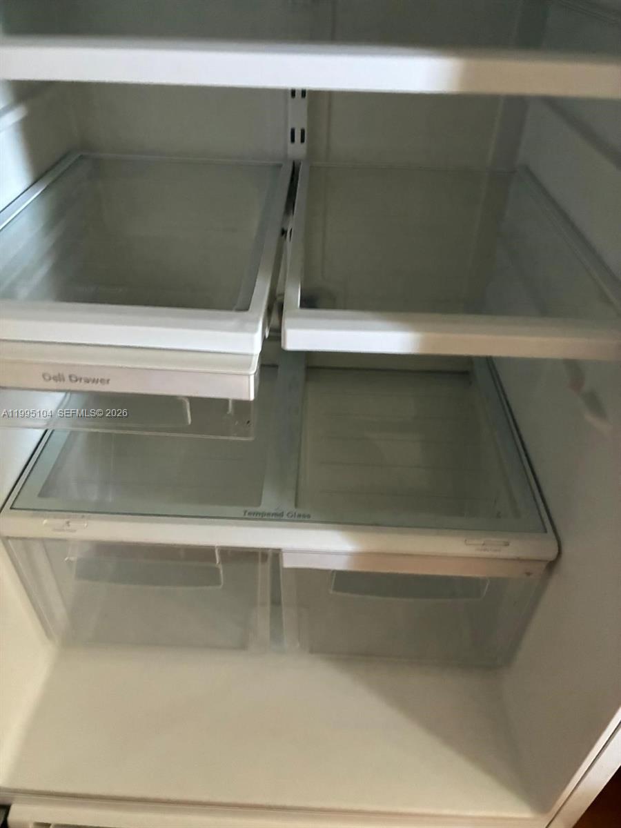 ELDORADO COUNTRY CLUB TOWE - Residential Lease