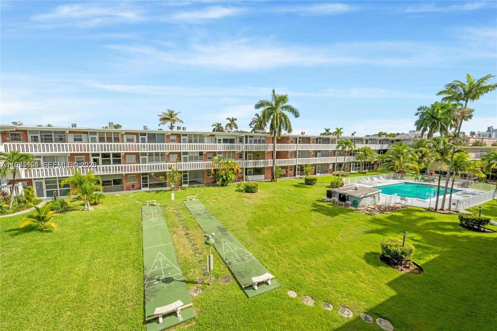 ELDORADO COUNTRY CLUB TOWE - Residential Lease