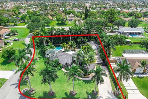 Tiny photo for 14800 SW 166th St, Miami, FL 33187 (MLS # A11997383)