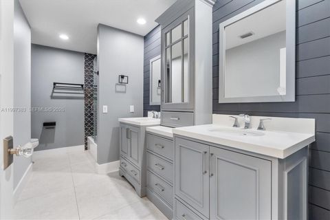 Tiny photo for 14800 SW 166th St, Miami, FL 33187 (MLS # A11997383)