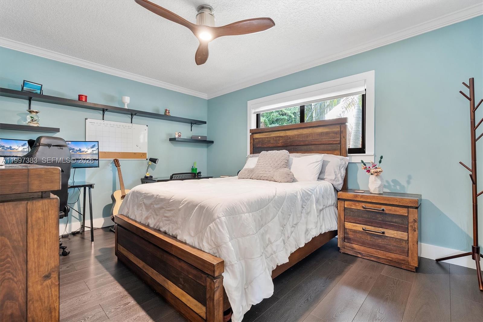 KINGS GROVE - Residential