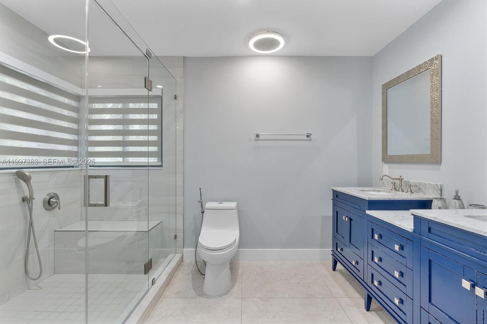 KINGS GROVE - Residential