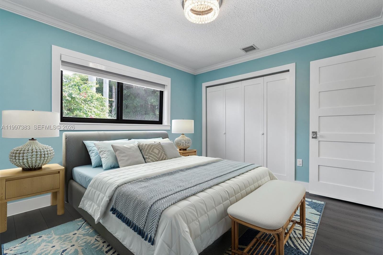 KINGS GROVE - Residential