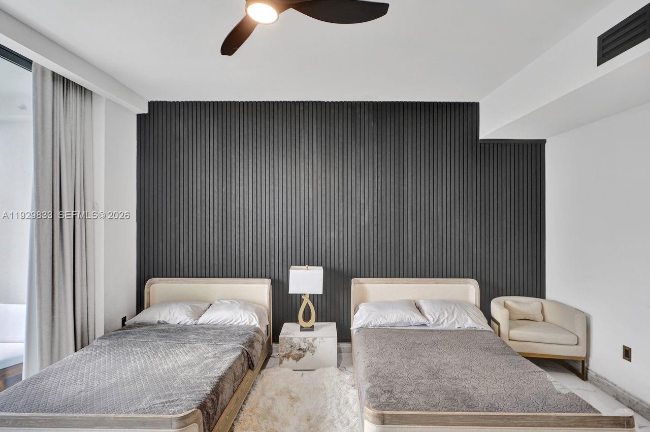 ECHO CONDO - Residential