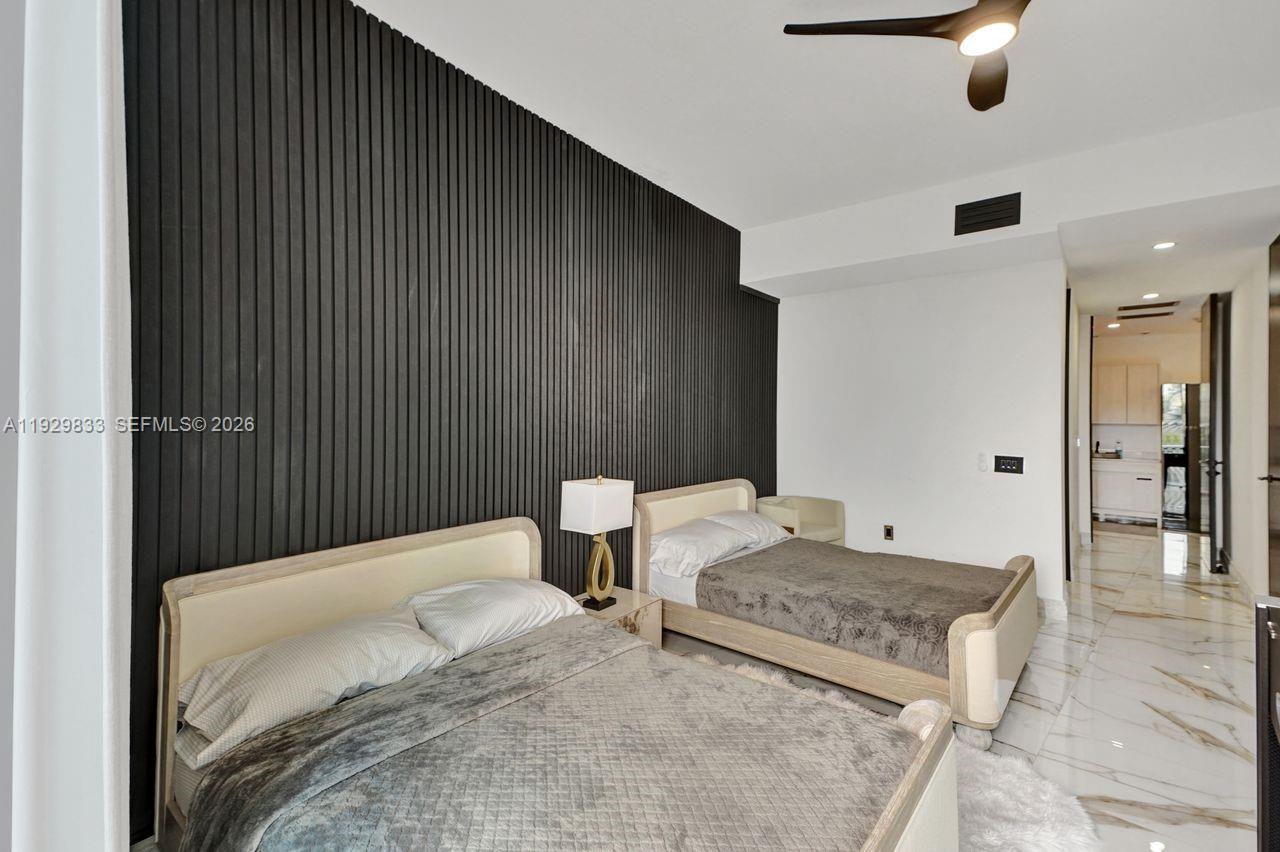 ECHO CONDO - Residential