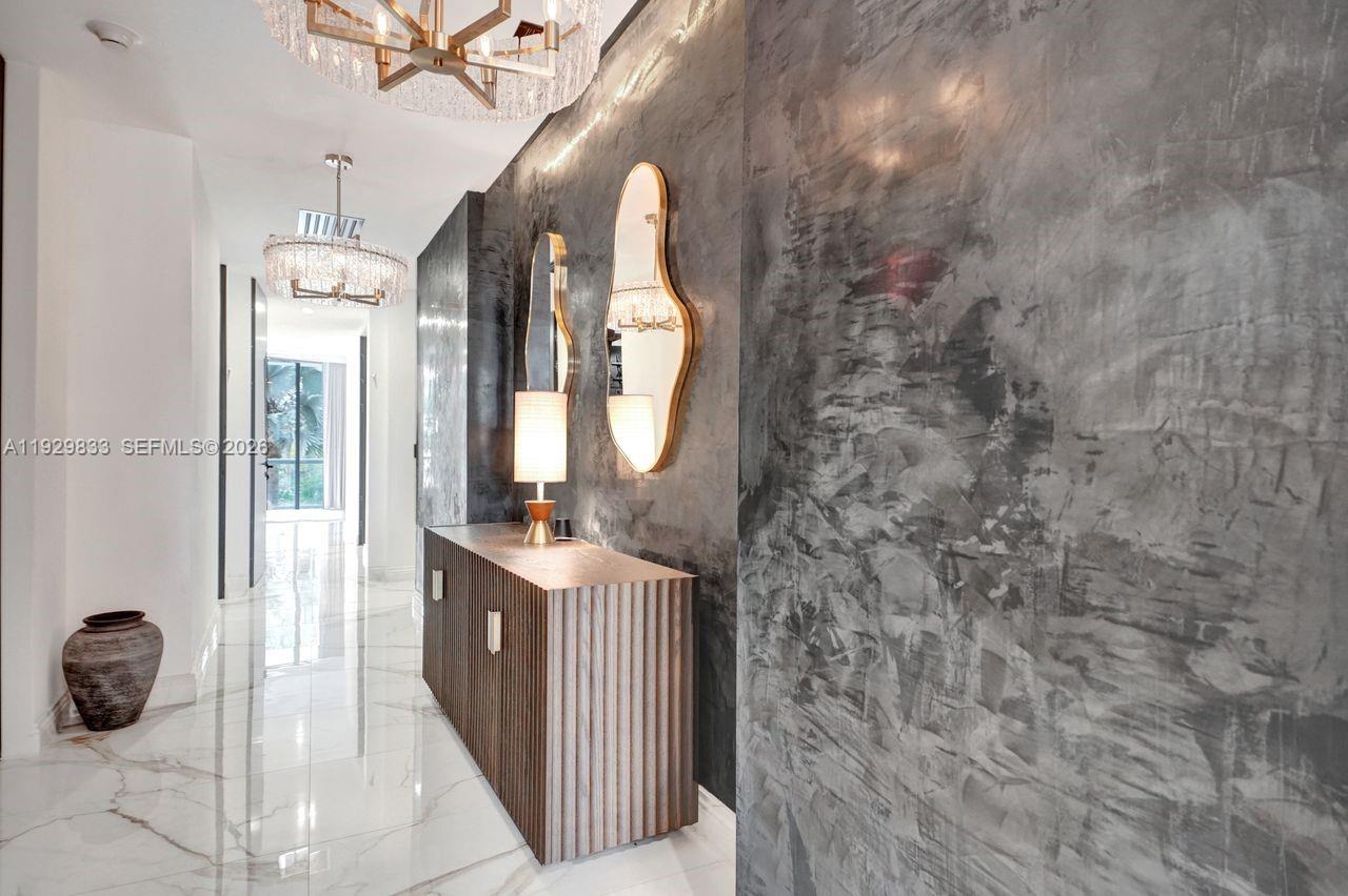 ECHO CONDO - Residential