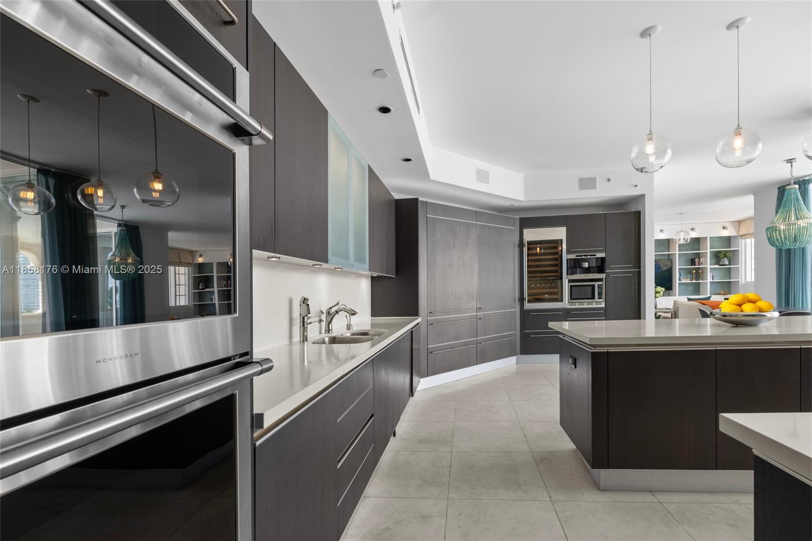 PALAZZO DEL MARE AT FISHER - Residential