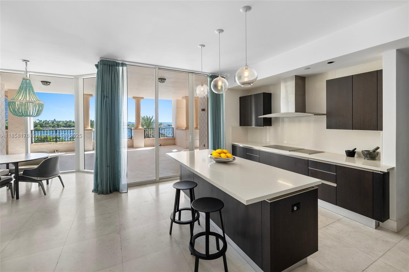 PALAZZO DEL MARE AT FISHER - Residential
