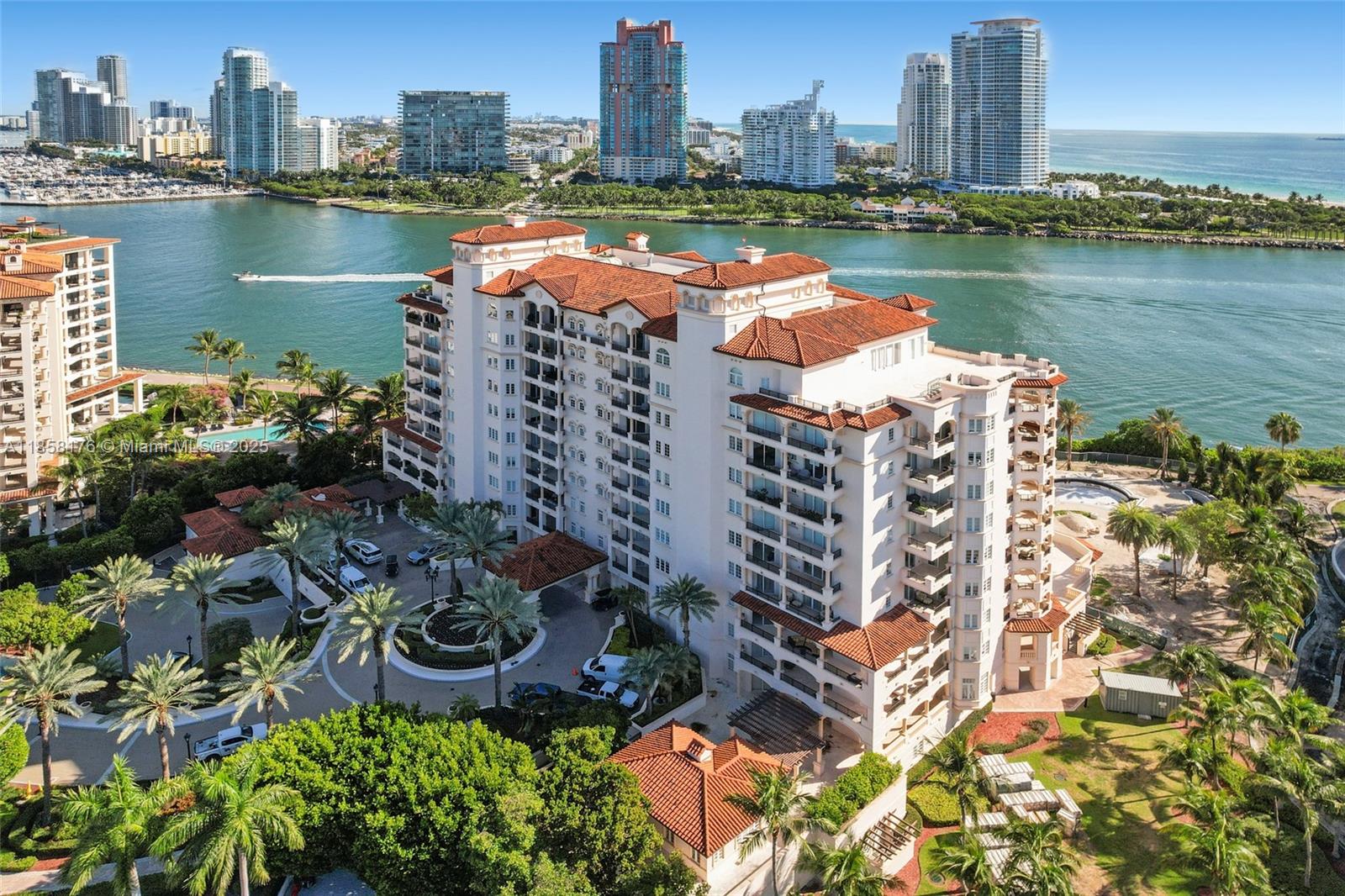 PALAZZO DEL MARE AT FISHER - Residential