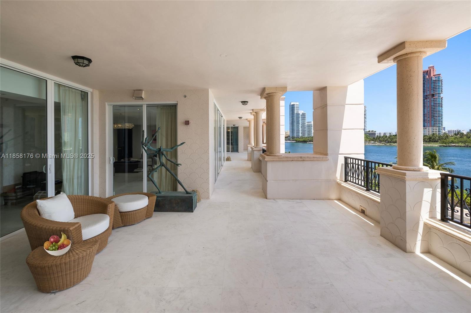 PALAZZO DEL MARE AT FISHER - Residential