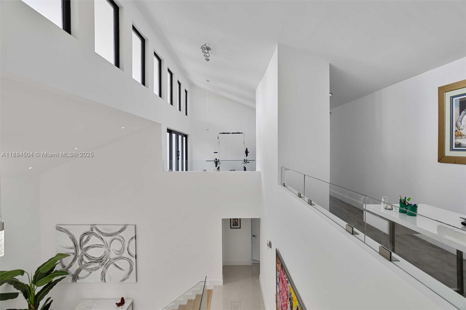 CORAL GABLES RIVIERA SEC - Residential
