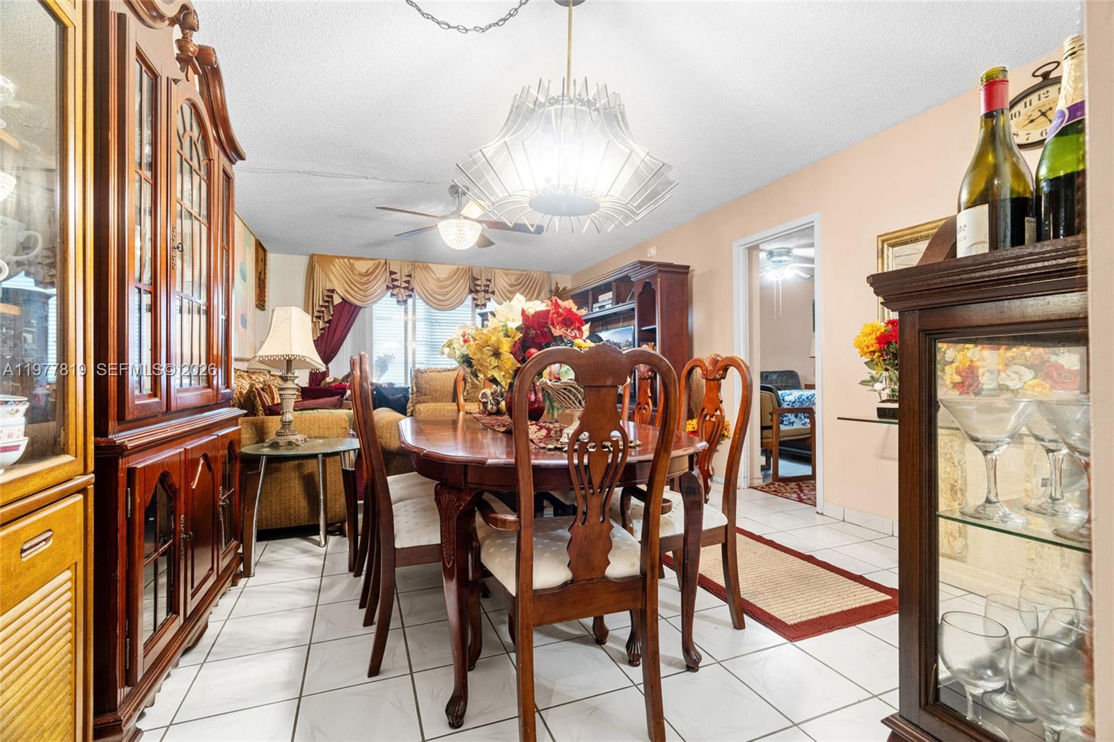 CYPRESS CHASE CONDO NO 1 - Residential