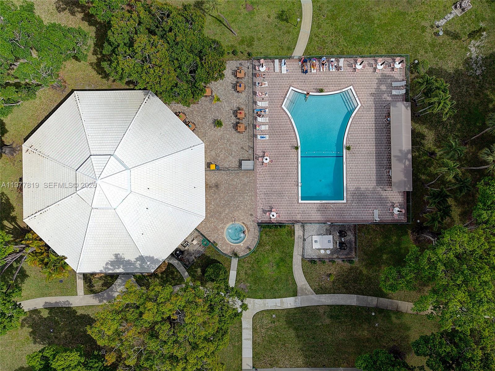 CYPRESS CHASE CONDO NO 1 - Residential