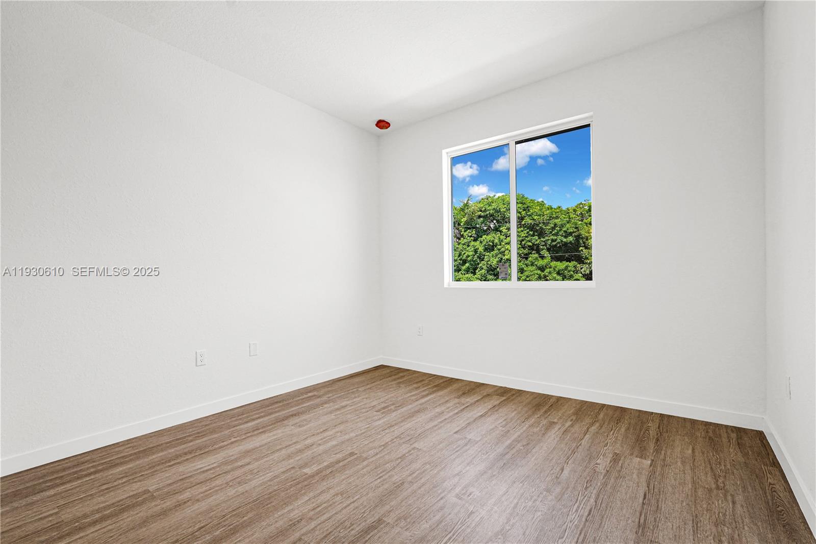 CHLOE ESTATES - Residential