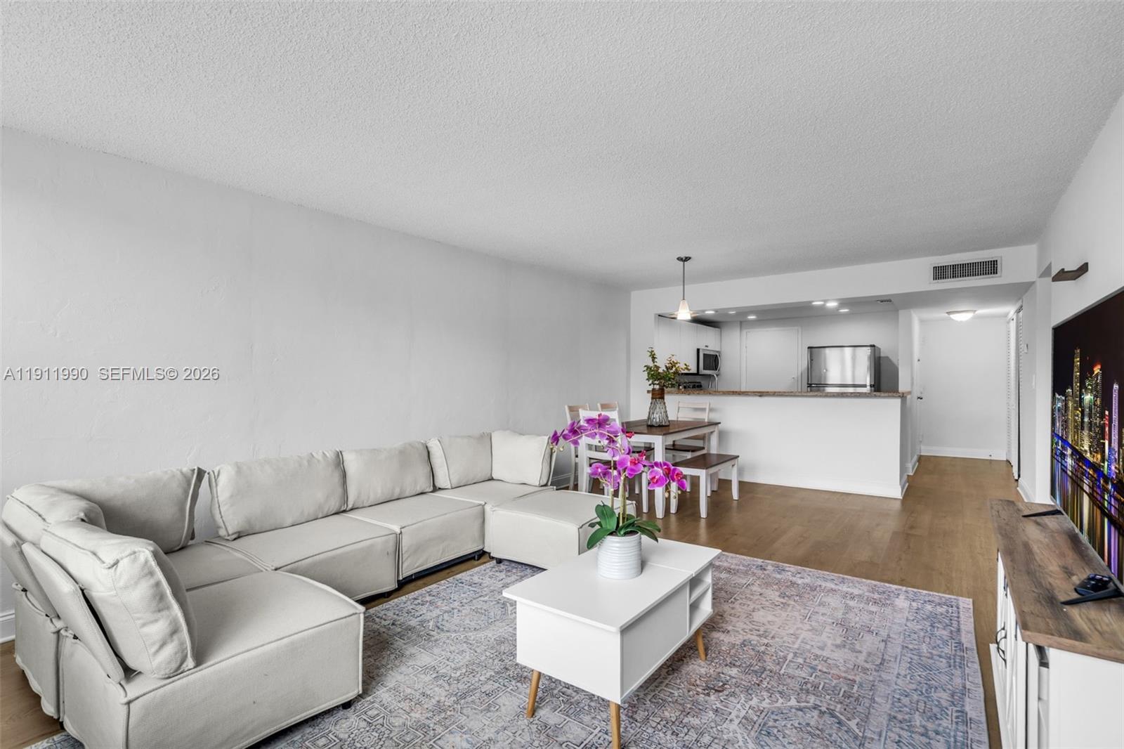 9125 SW 77th Ave 202