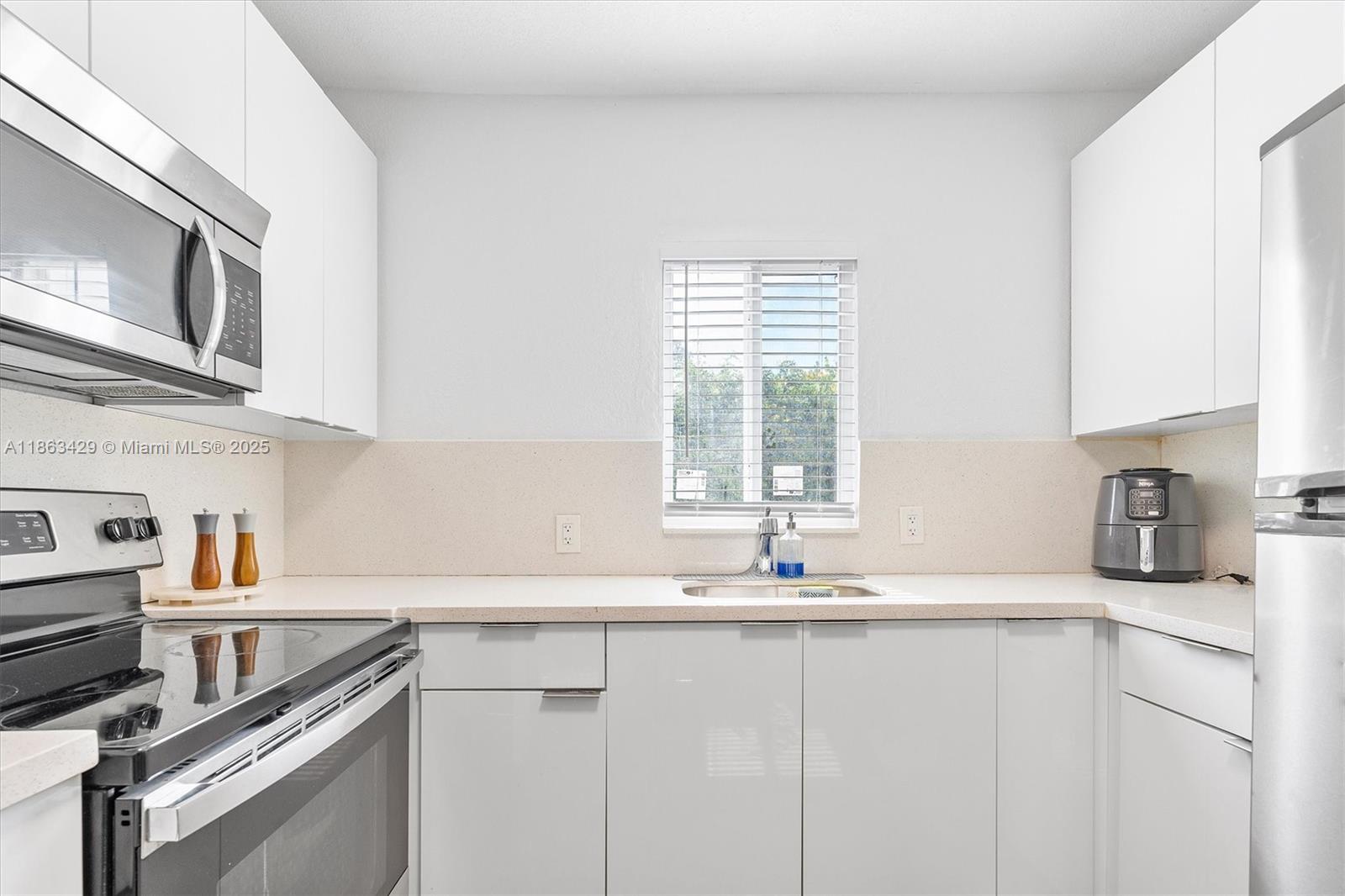 COMM LIBERTY CITY REV PL - Residential