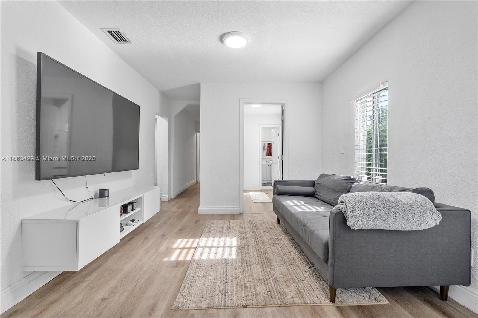 COMM LIBERTY CITY REV PL - Residential