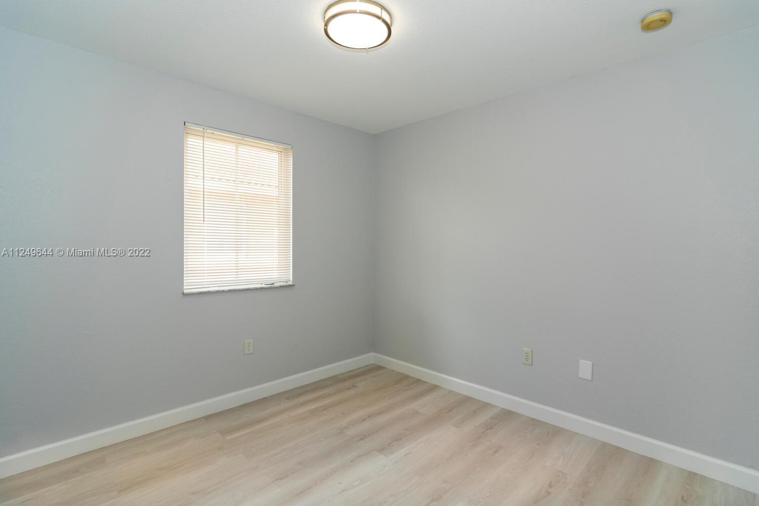 COURTYARDS TWO CONDO - Residential Lease