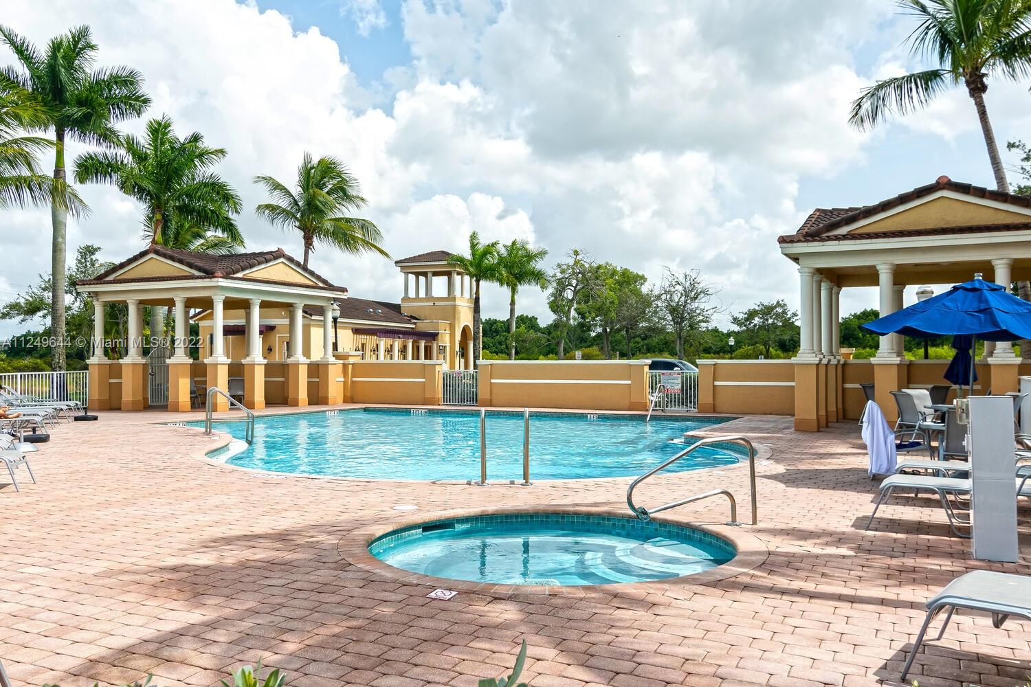 COURTYARDS TWO CONDO - Residential Lease