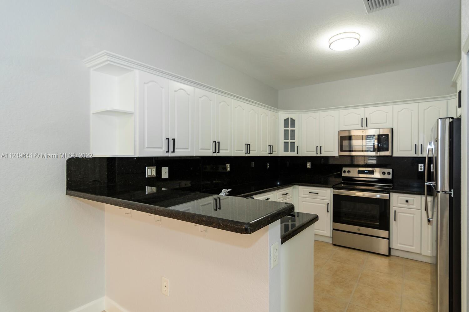 COURTYARDS TWO CONDO - Residential Lease