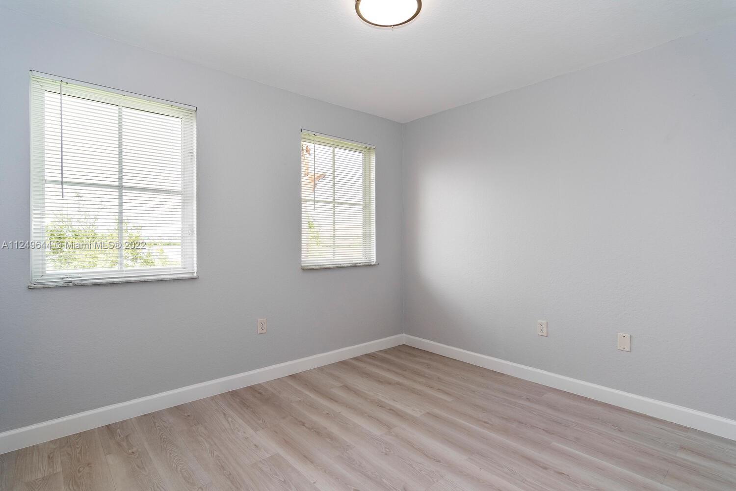 COURTYARDS TWO CONDO - Residential Lease