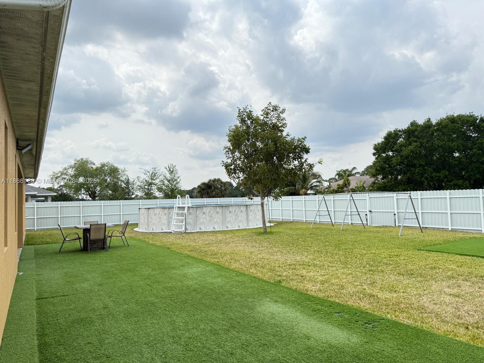 PORT ST LUCIE SECTION 44 - Residential