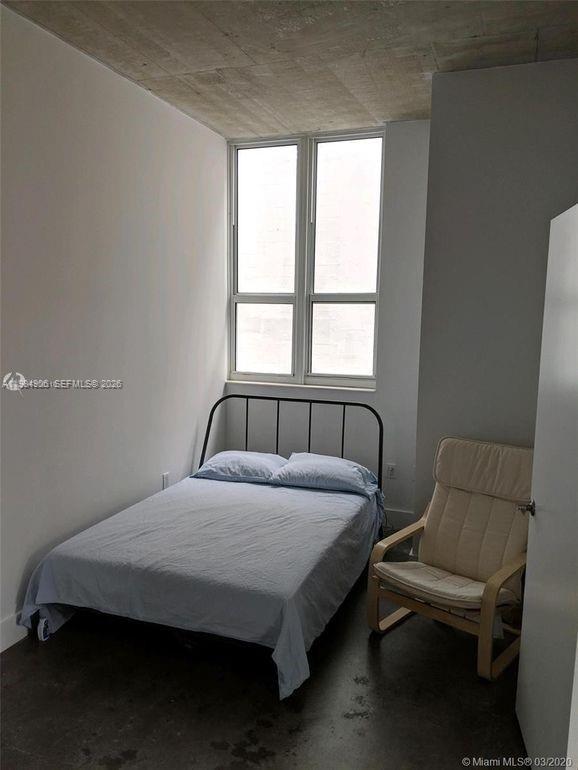 THE LOFT DOWNTOWN II COND - Residential Lease