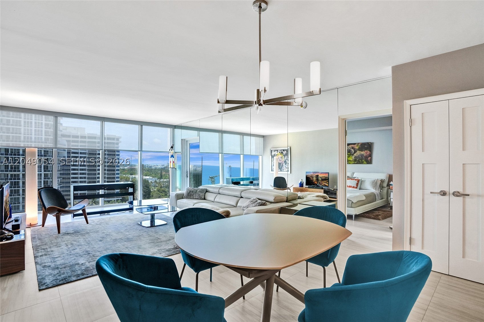 10275 Collins Ave 1116