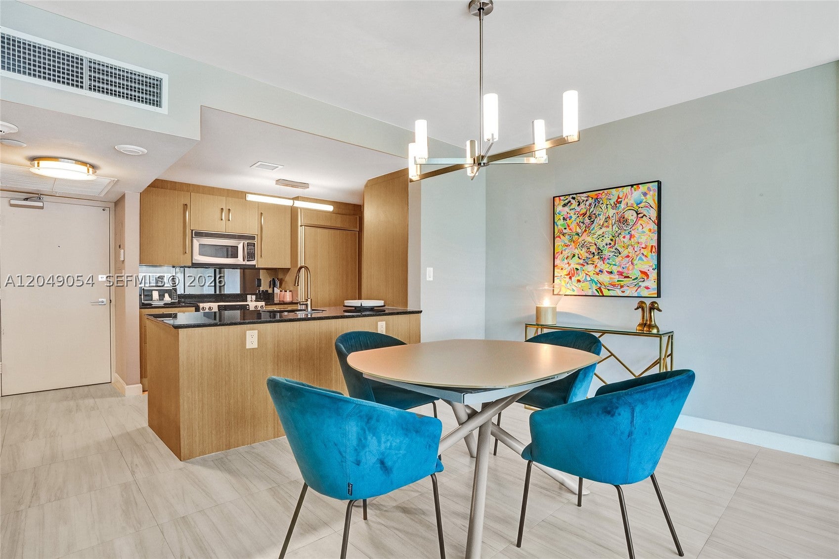 10275 Collins Ave 1116