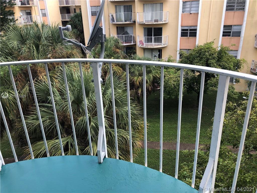 CIRCLE 1 CONDO - Residential Lease