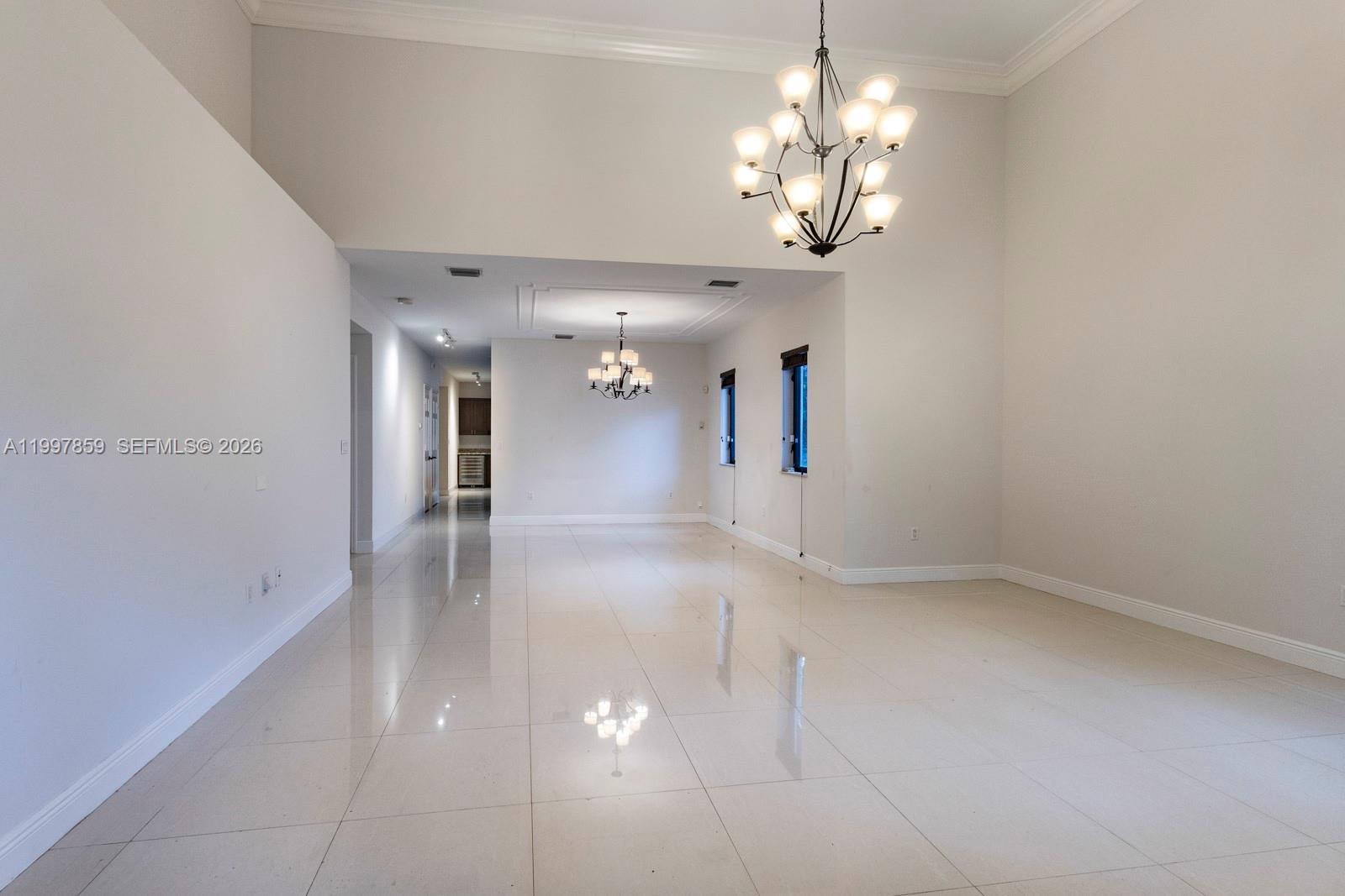 BRICKELL ESTATES - Residential Lease