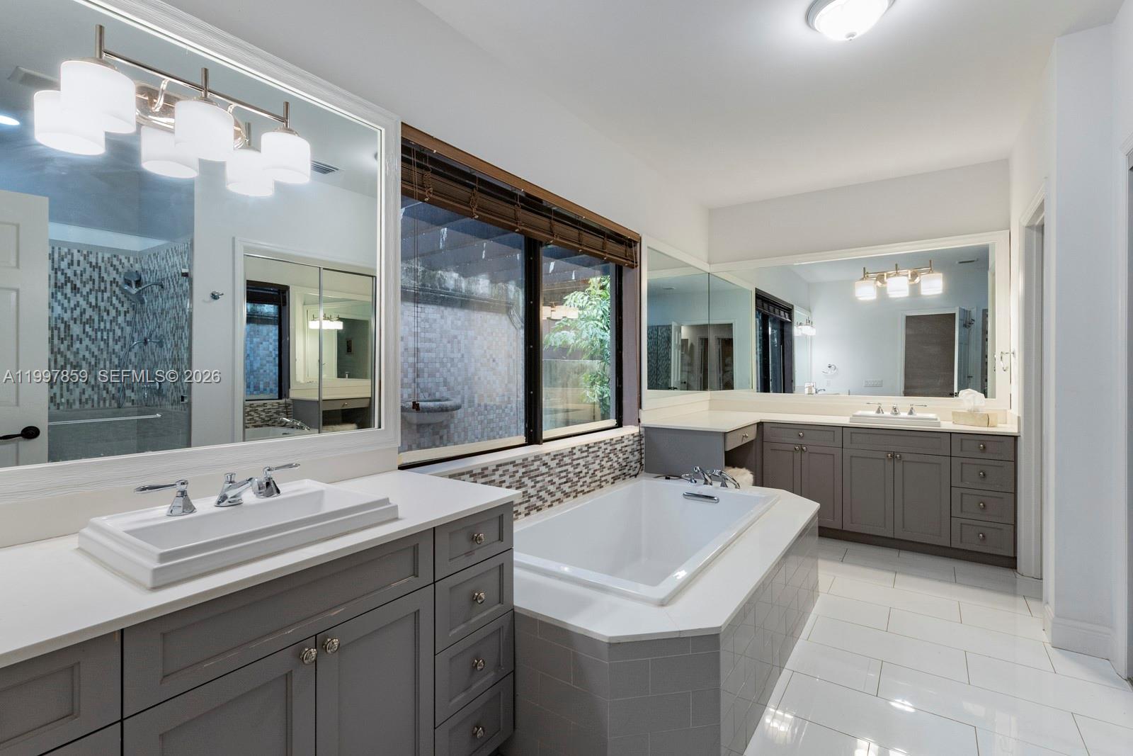 BRICKELL ESTATES - Residential Lease