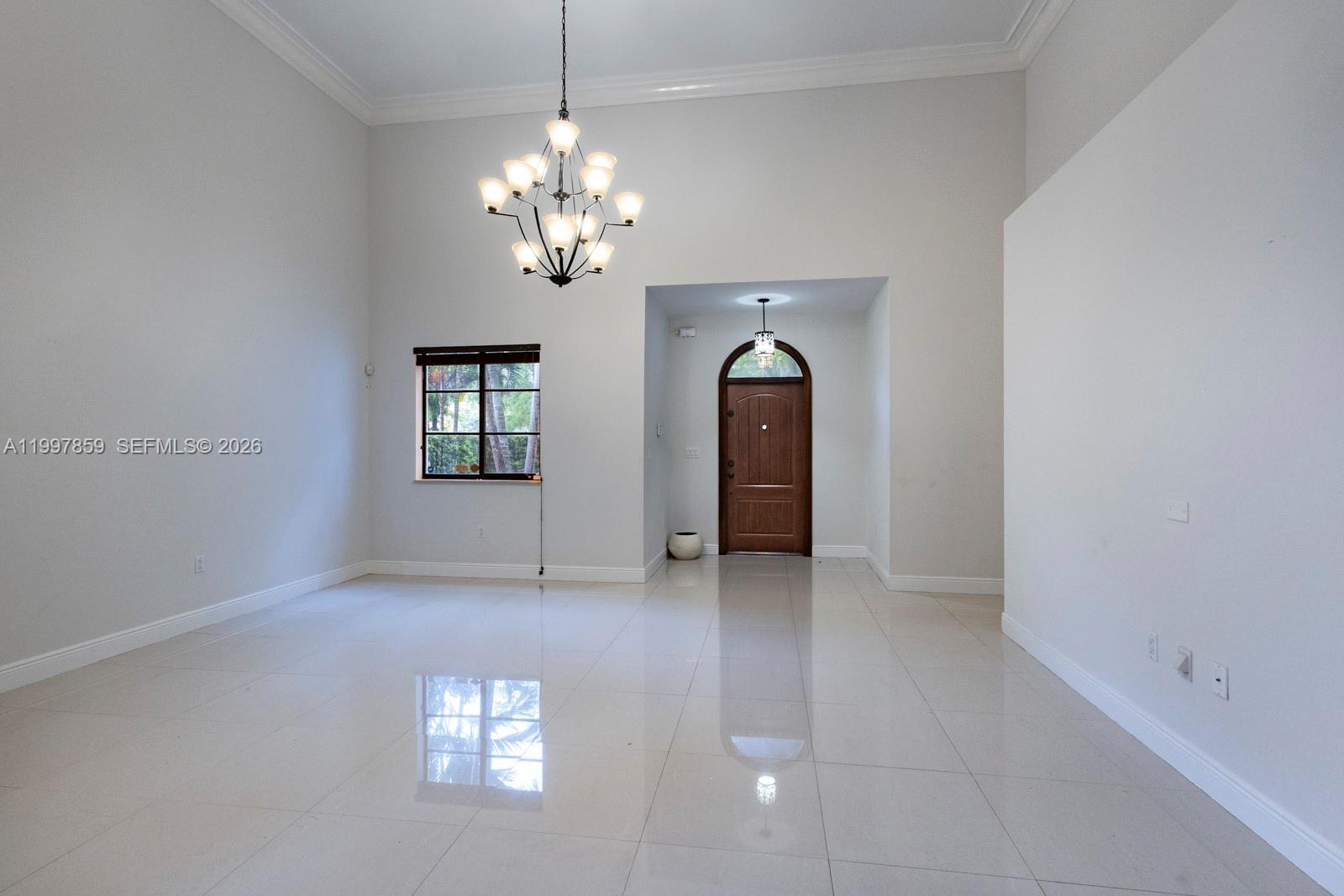 BRICKELL ESTATES - Residential Lease