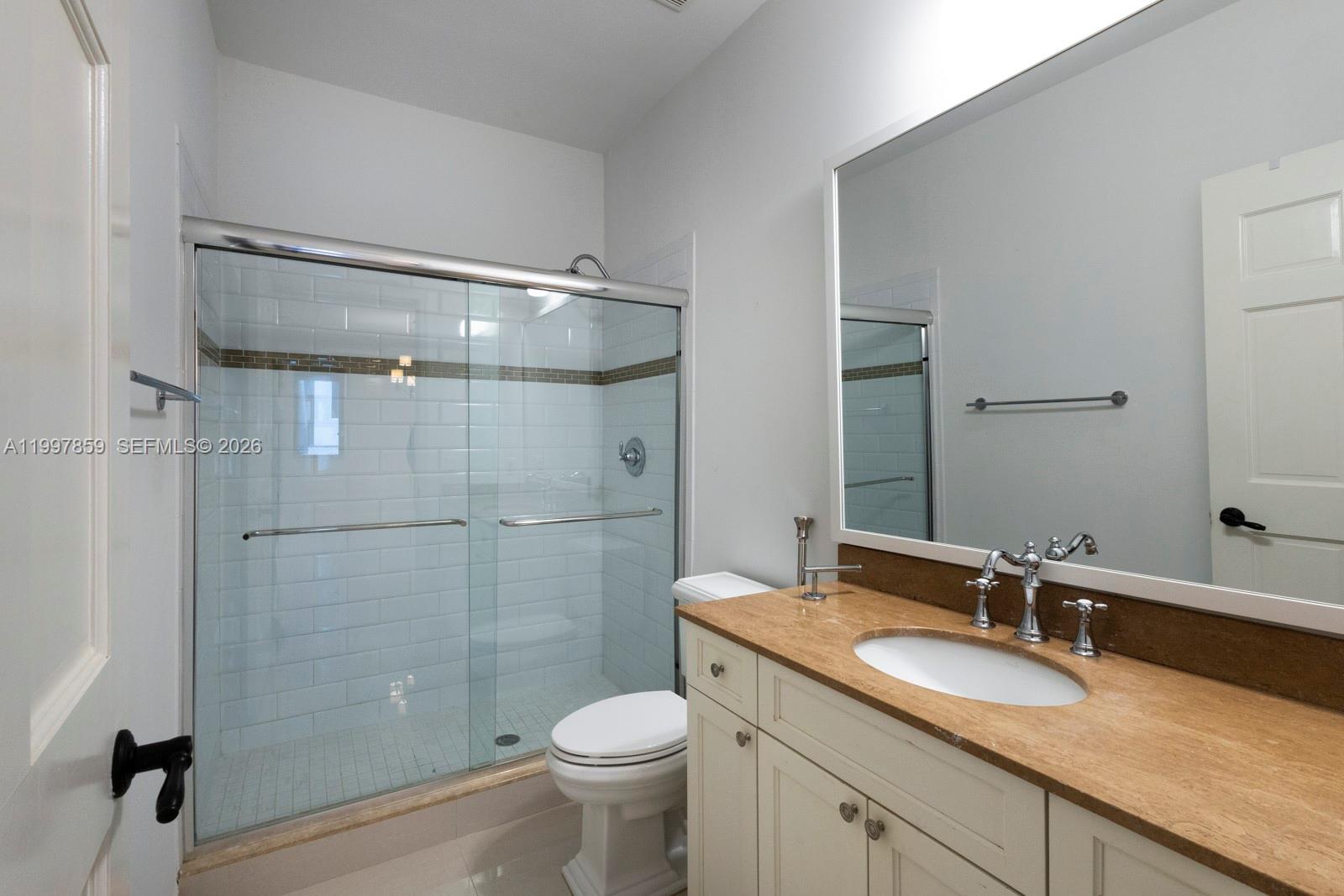 BRICKELL ESTATES - Residential Lease