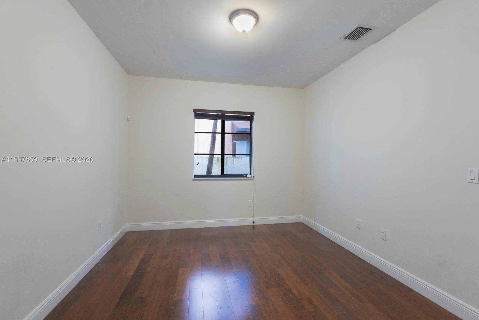 BRICKELL ESTATES - Residential Lease