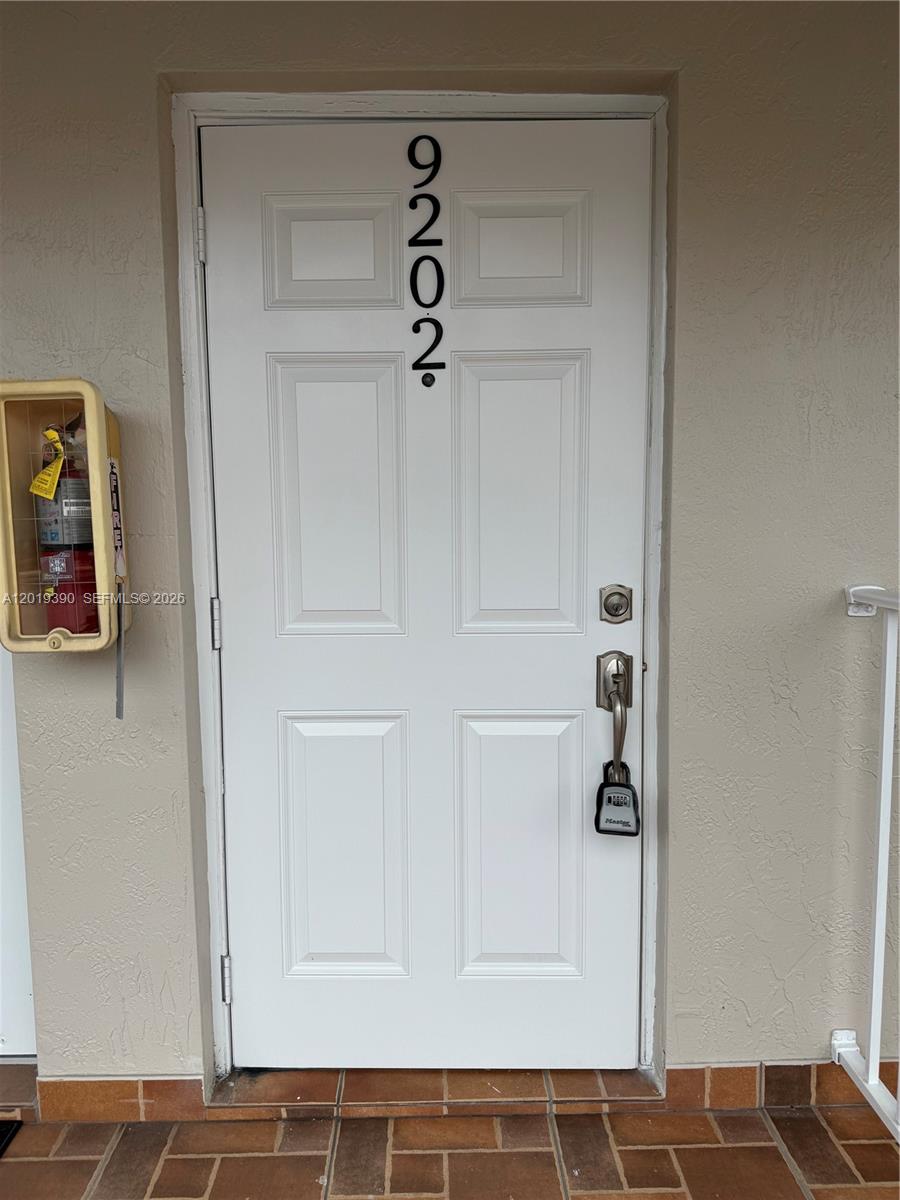 10101 W Okeechobee Rd 9202