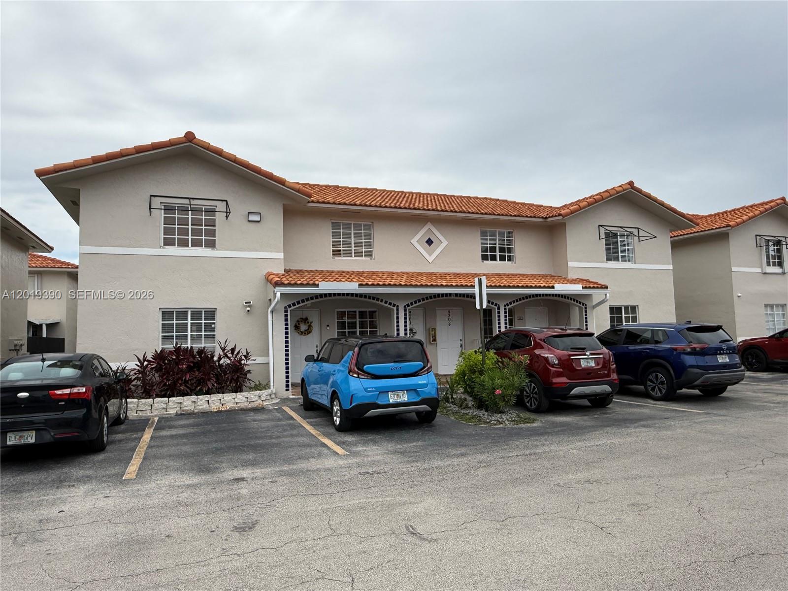 10101 W Okeechobee Rd 9202