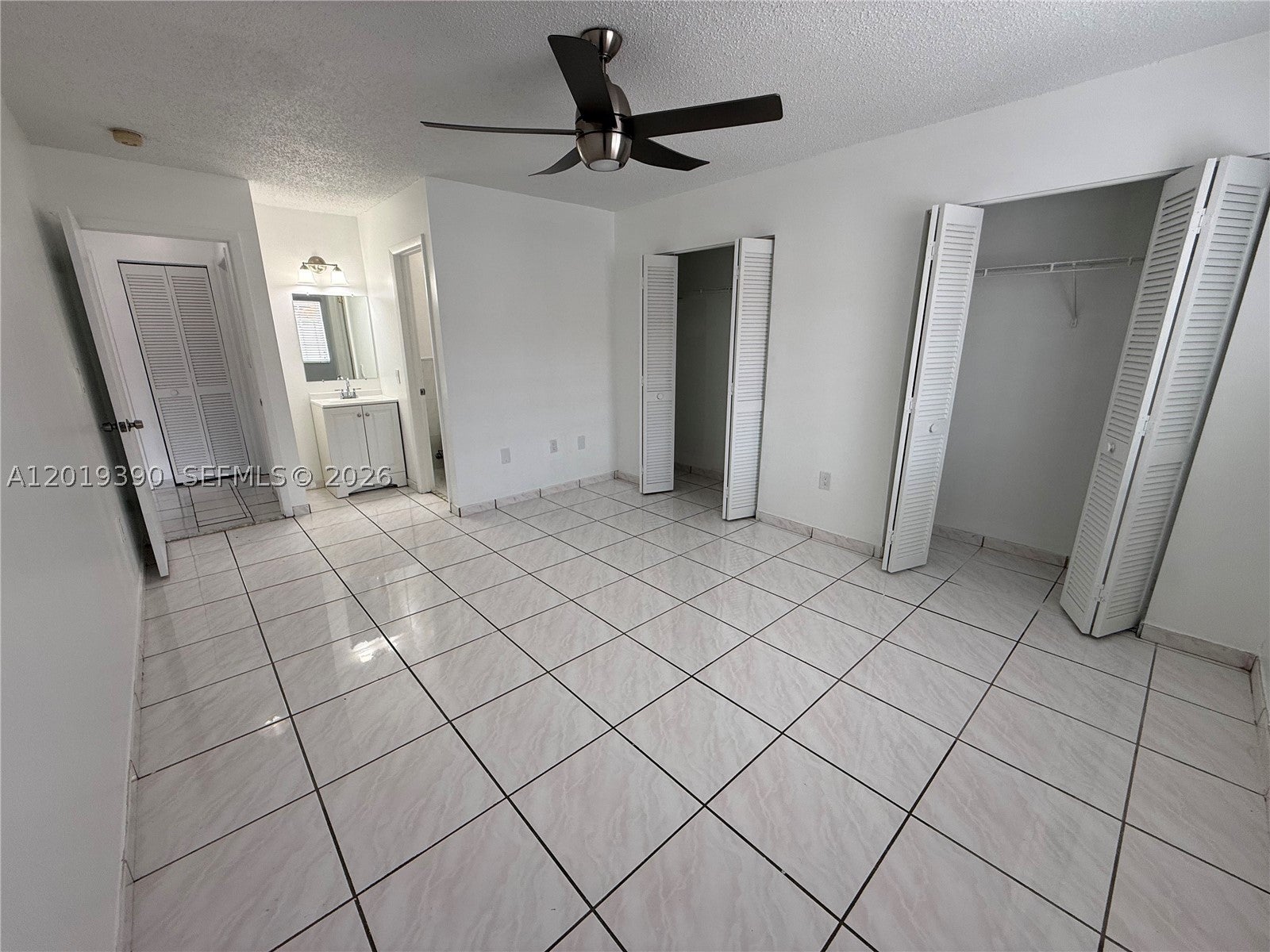 10101 W Okeechobee Rd 9202
